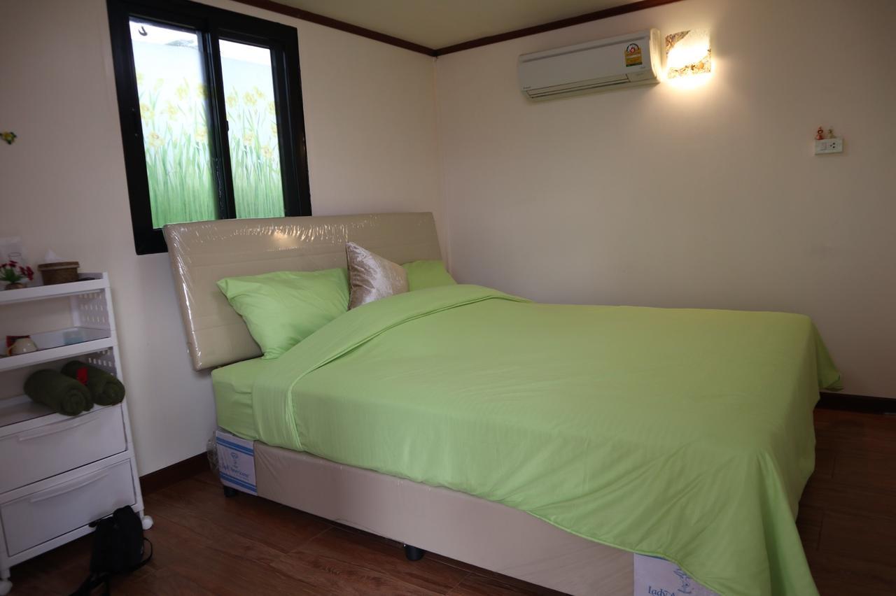 4 Seasons Mini House Hotel Nakhon Si Thammarat Ngoại thất bức ảnh