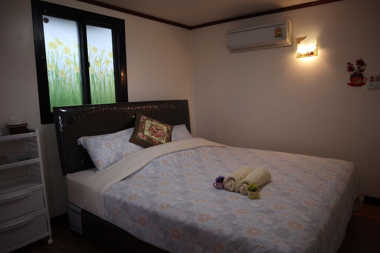 4 Seasons Mini House Hotel Nakhon Si Thammarat Ngoại thất bức ảnh